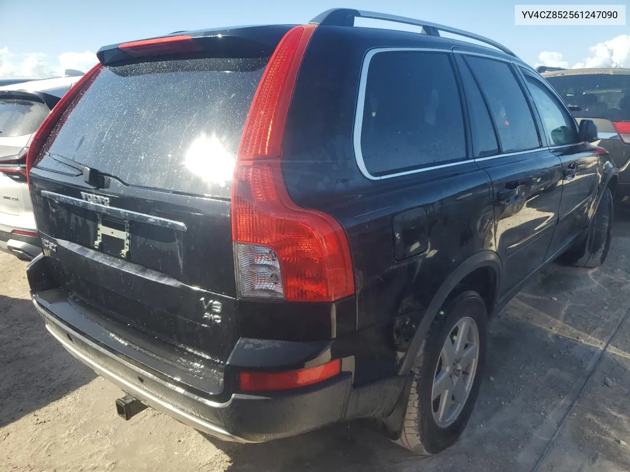 YV4CZ852561247090 2006 Volvo Xc90 V8