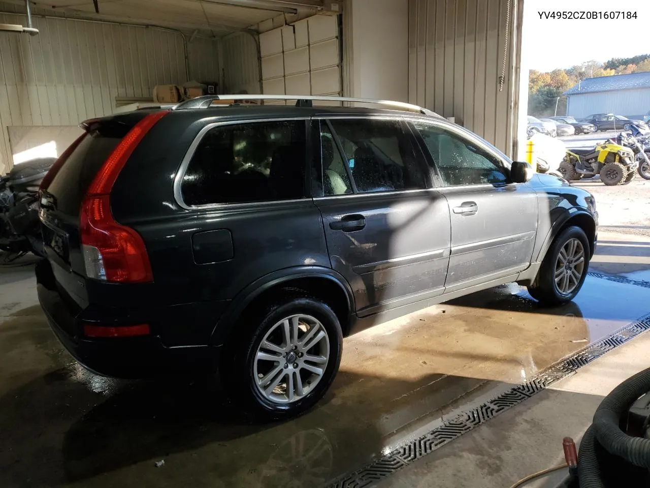 YV4952CZ0B1607184 2011 Volvo Xc90 3.2