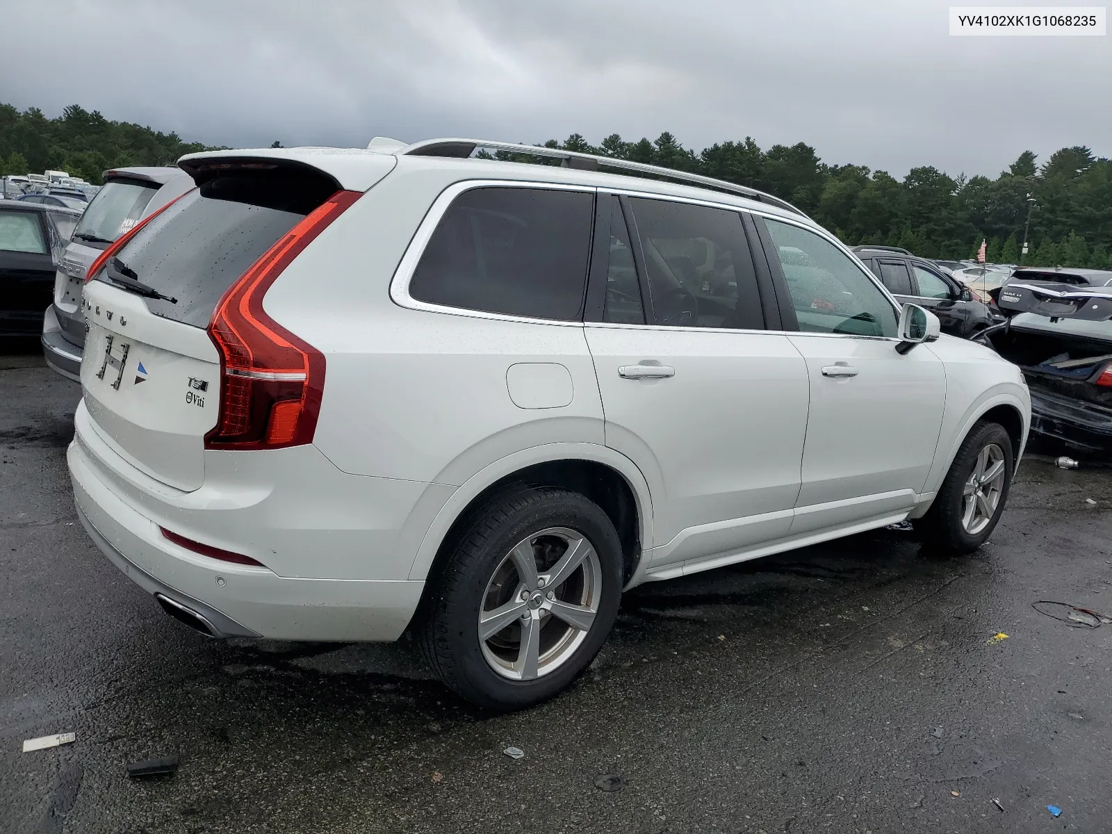 2016 Volvo Xc90 T5 VIN: YV4102XK1G1068235 Lot: 64015154