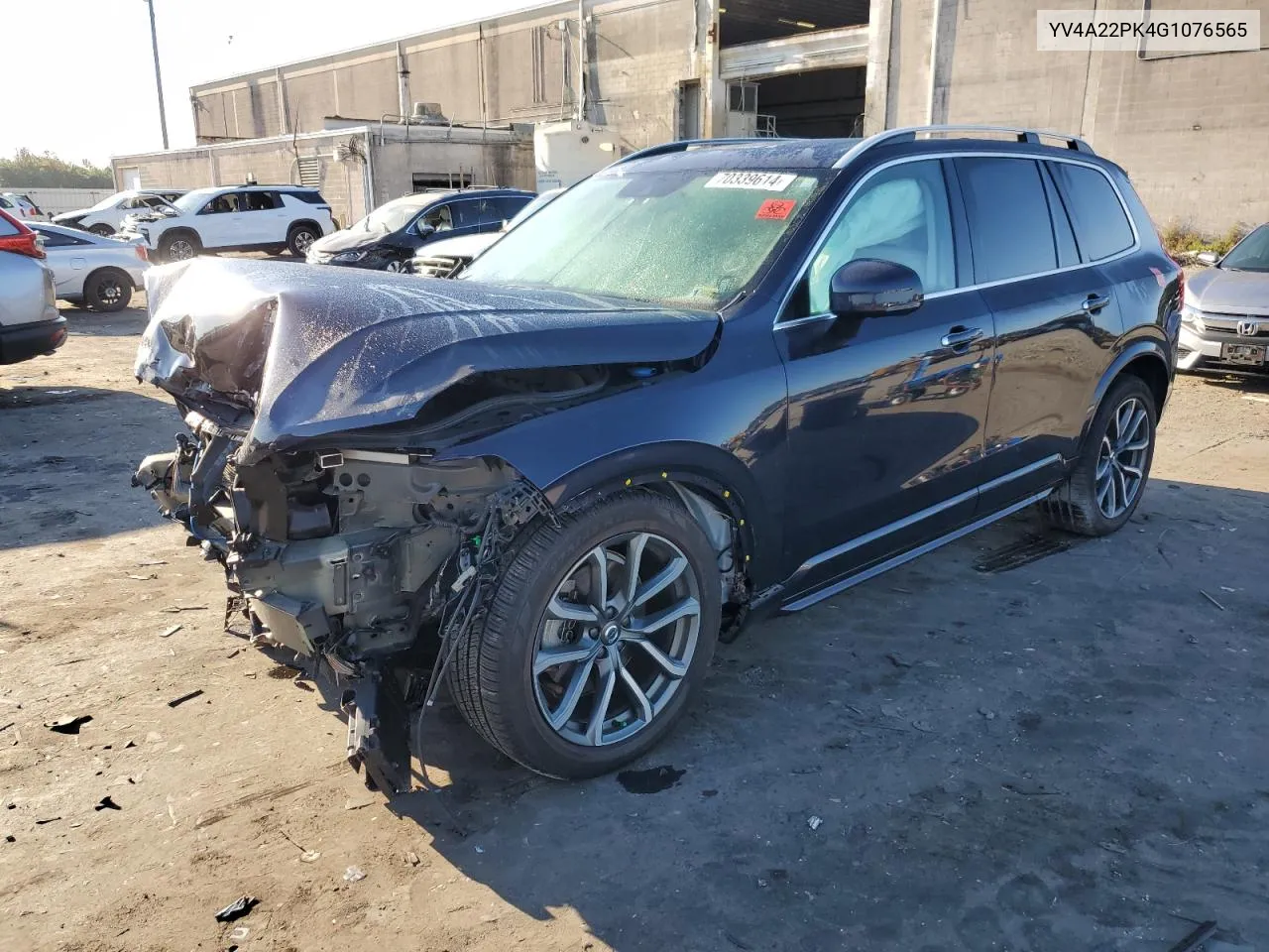 YV4A22PK4G1076565 2016 Volvo Xc90 T6