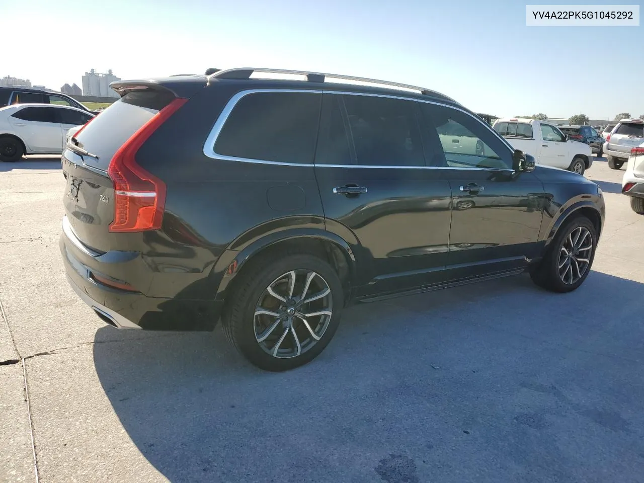 2016 Volvo Xc90 T6 VIN: YV4A22PK5G1045292 Lot: 76780564