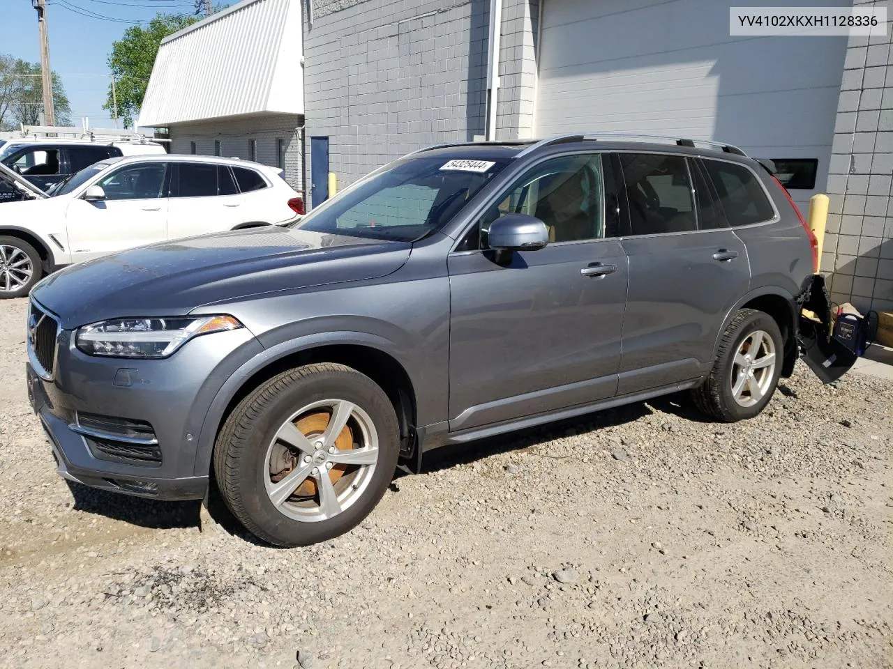 2017 Volvo Xc90 T5 VIN: YV4102XKXH1128336 Lot: 54325444