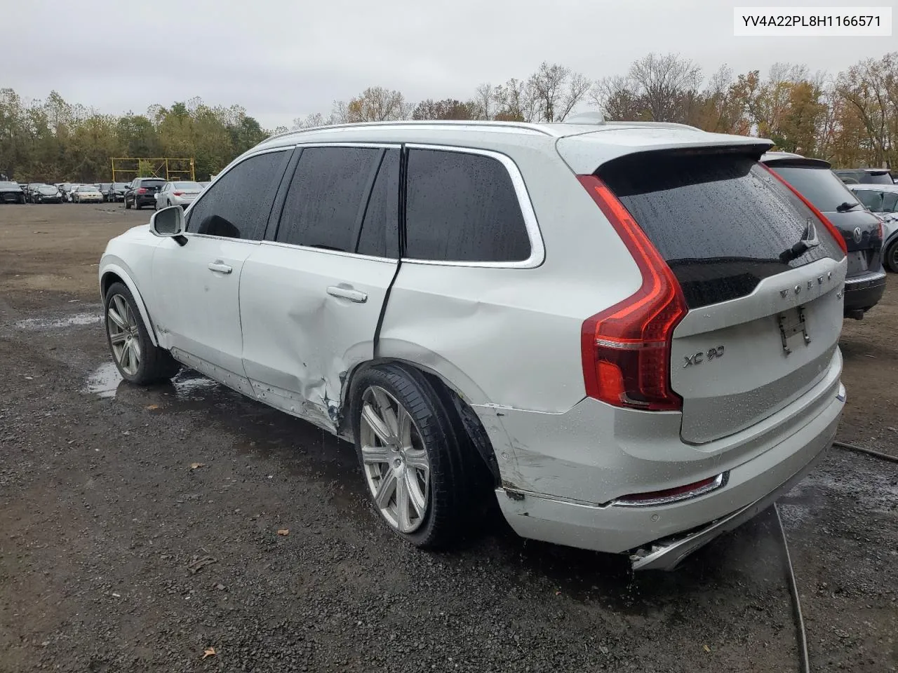 2017 Volvo Xc90 T6 VIN: YV4A22PL8H1166571 Lot: 75681864