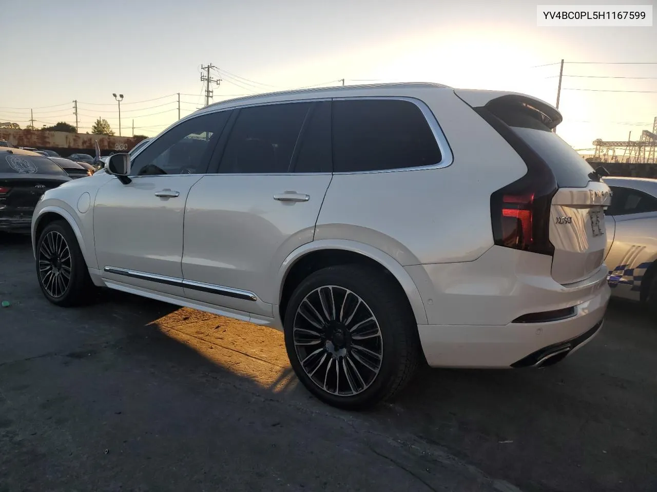 2017 Volvo Xc90 T8 VIN: YV4BC0PL5H1167599 Lot: 80701044