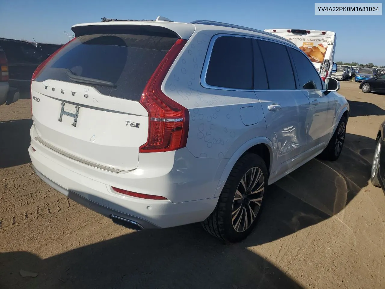 YV4A22PK0M1681064 2021 Volvo Xc90 T6 Momentum