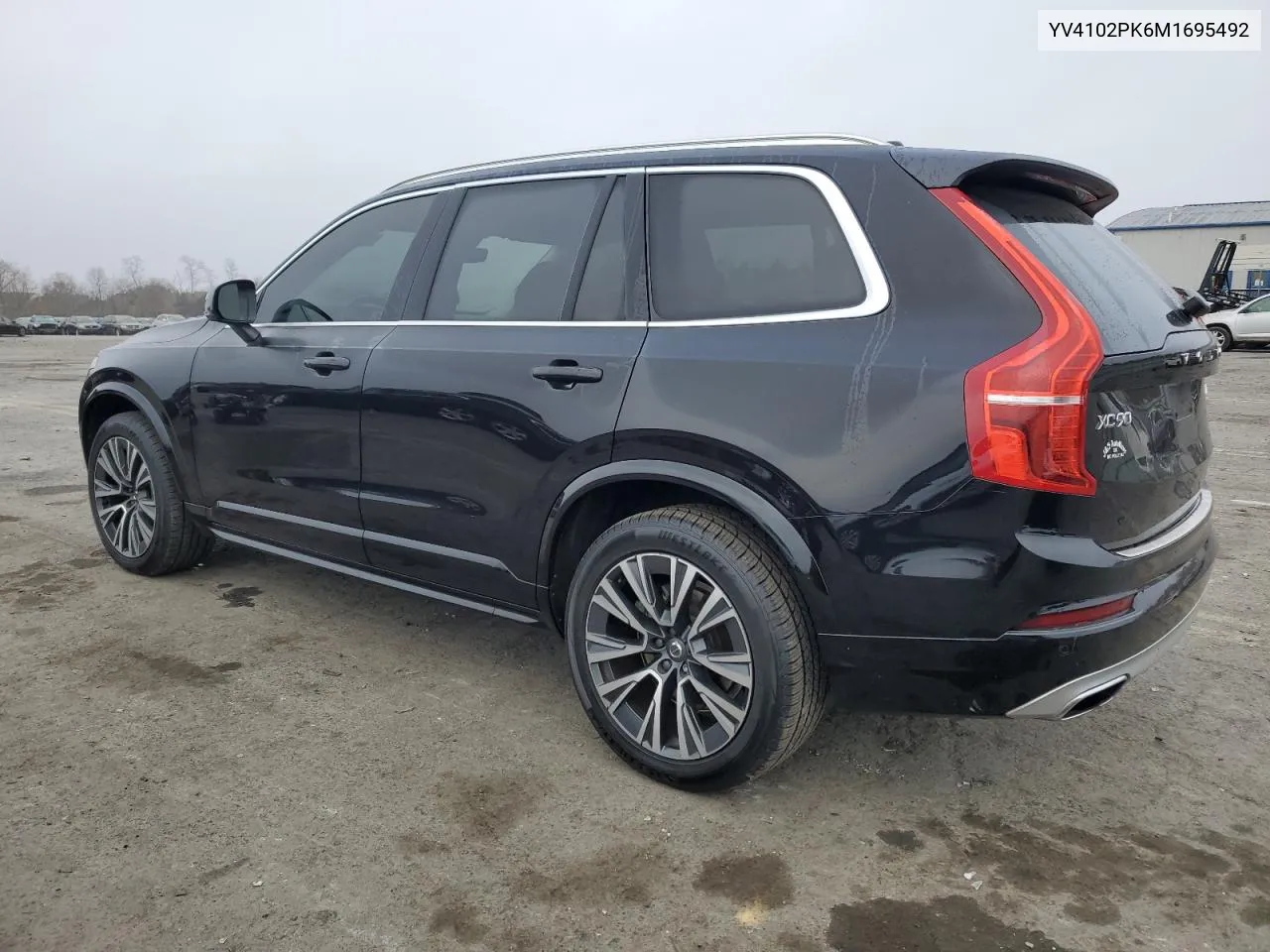 2021 Volvo Xc90 T5 Momentum VIN: YV4102PK6M1695492 Lot: 79187904