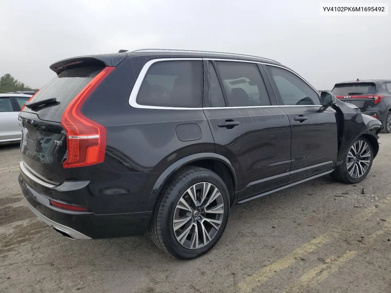 2021 Volvo Xc90 T5 Momentum VIN: YV4102PK6M1695492 Lot: 79187904