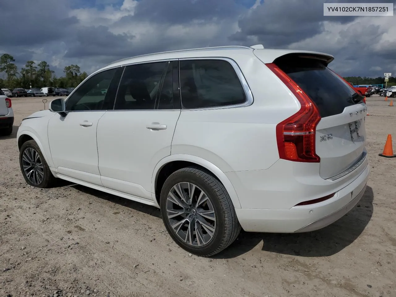 2022 Volvo Xc90 T5 Momentum VIN: YV4102CK7N1857251 Lot: 79499764