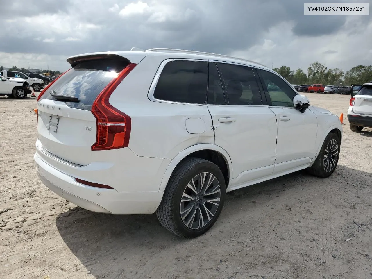 2022 Volvo Xc90 T5 Momentum VIN: YV4102CK7N1857251 Lot: 79499764