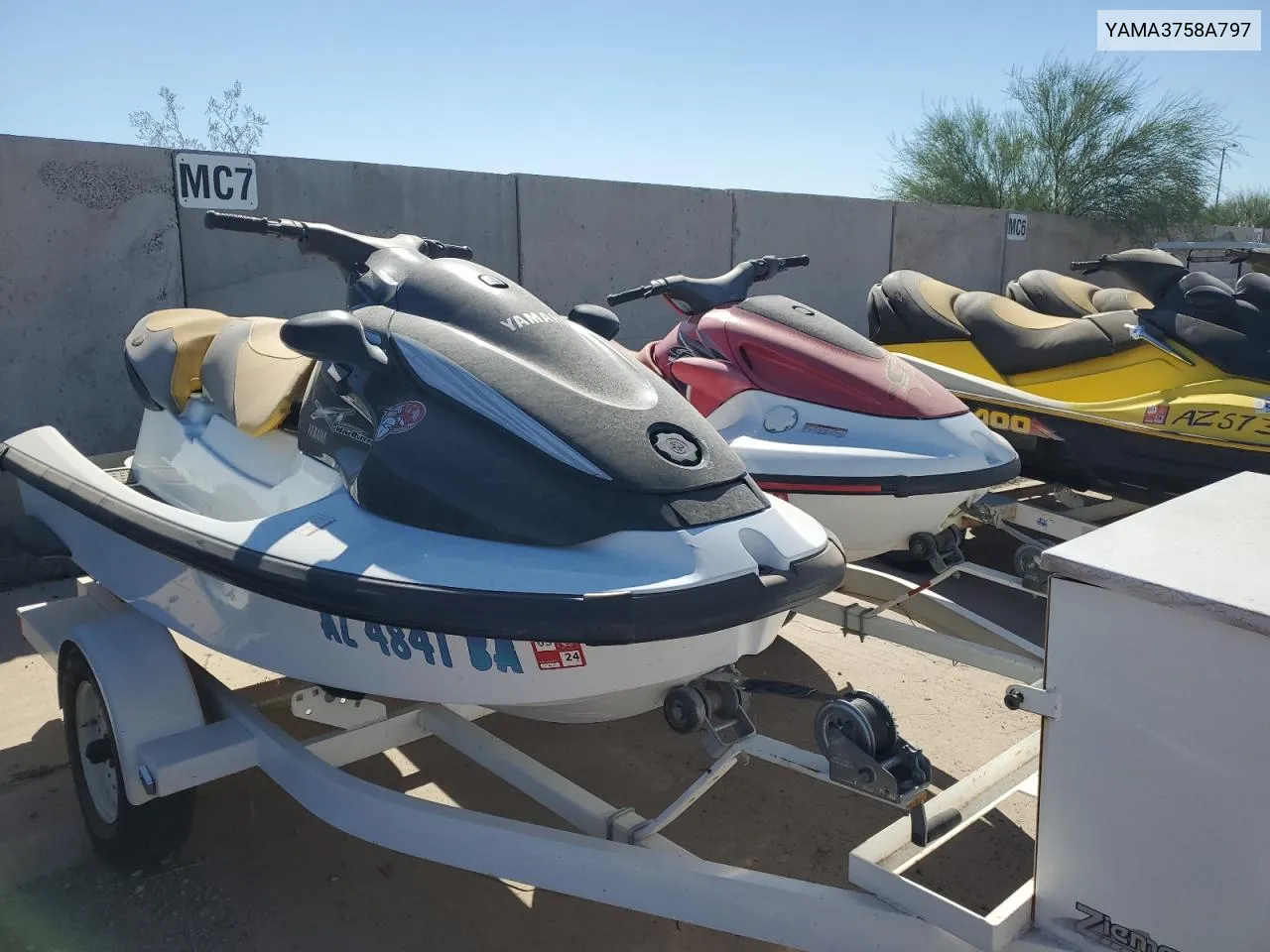 1997 Yamaha Jet Ski VIN: YAMA3758A797 Lot: 54095044