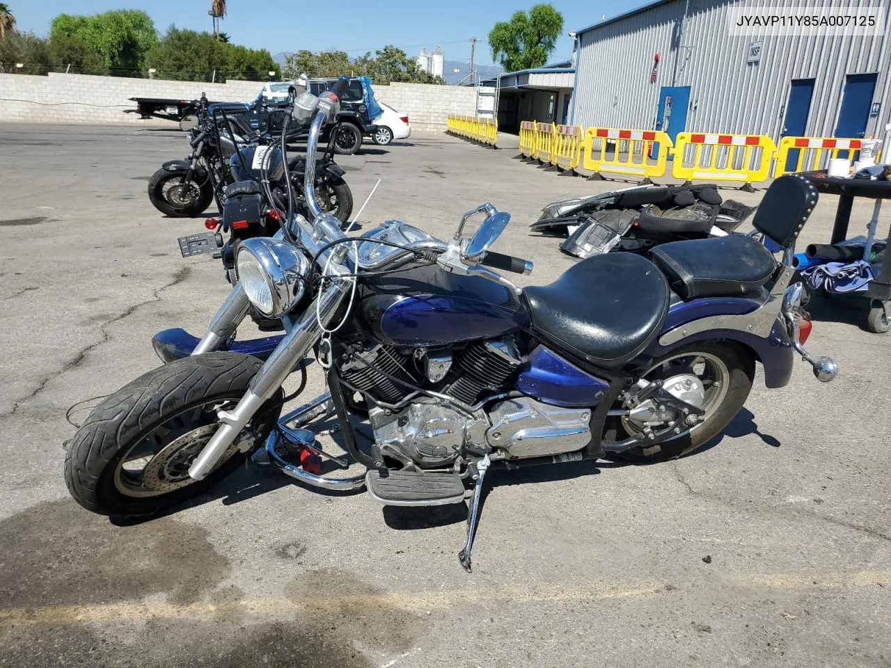 2005 Yamaha Xvs1100 A VIN: JYAVP11Y85A007125 Lot: 75407784