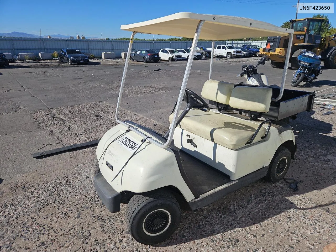 JN6F423650 2001 Yamaha Golf Cart