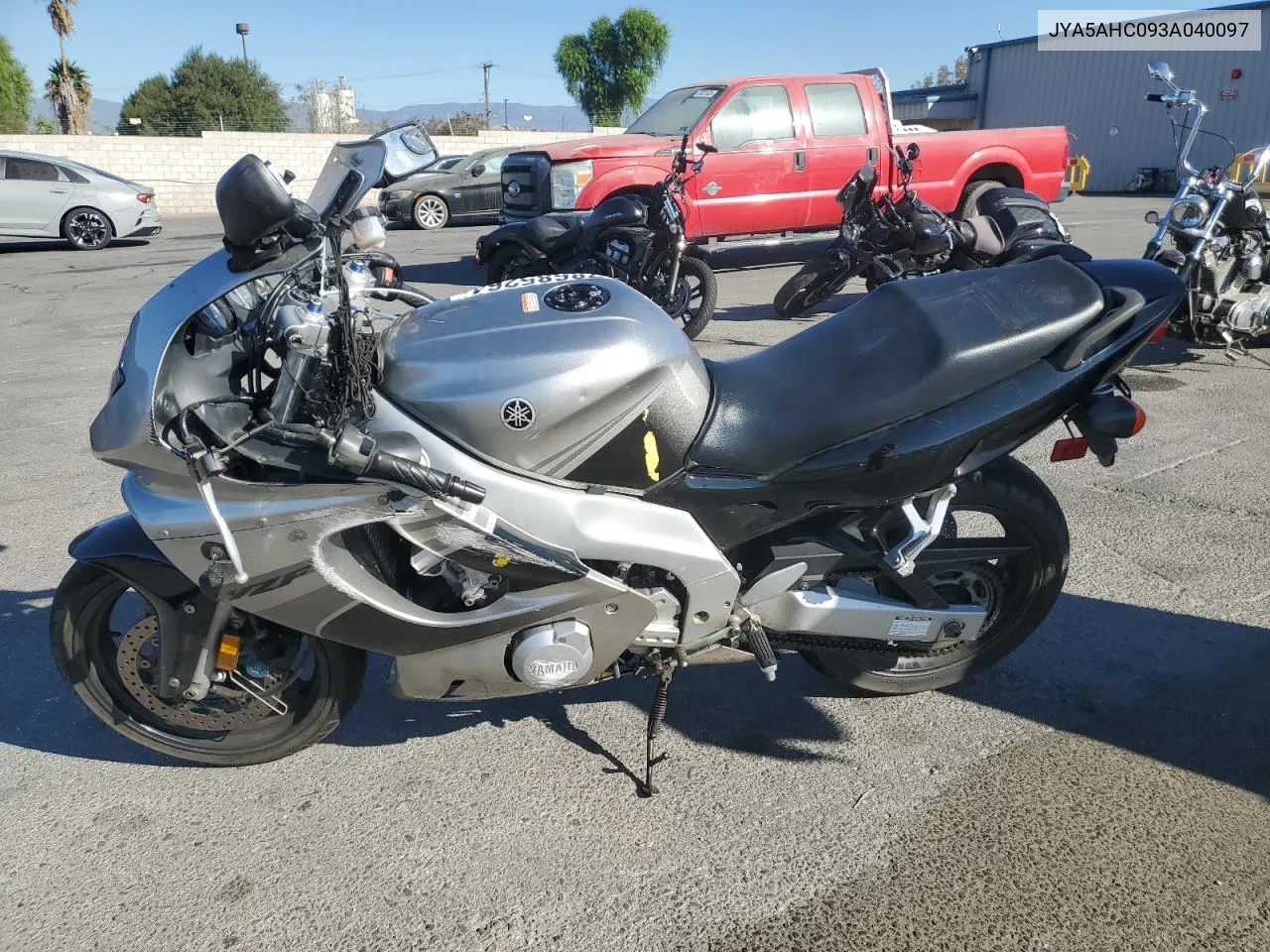 2003 Yamaha Yzf600 R VIN: JYA5AHC093A040097 Lot: 78685264