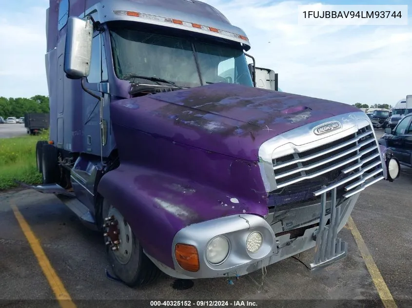 1FUJBBAV94LM93744 2004 Freightliner Conventional St120