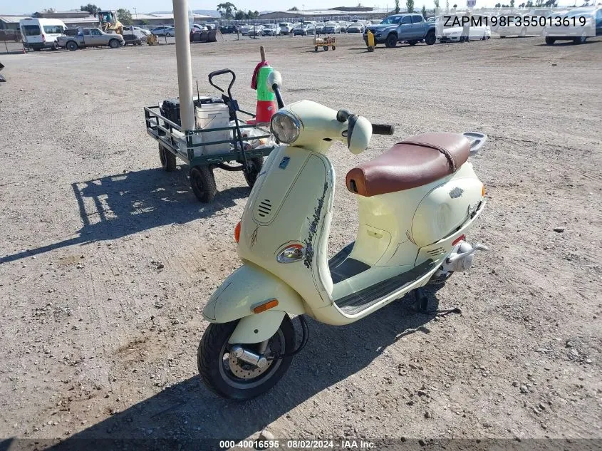 2005 Vespa M198F VIN: ZAPM198F355013619 Lot: 40016595