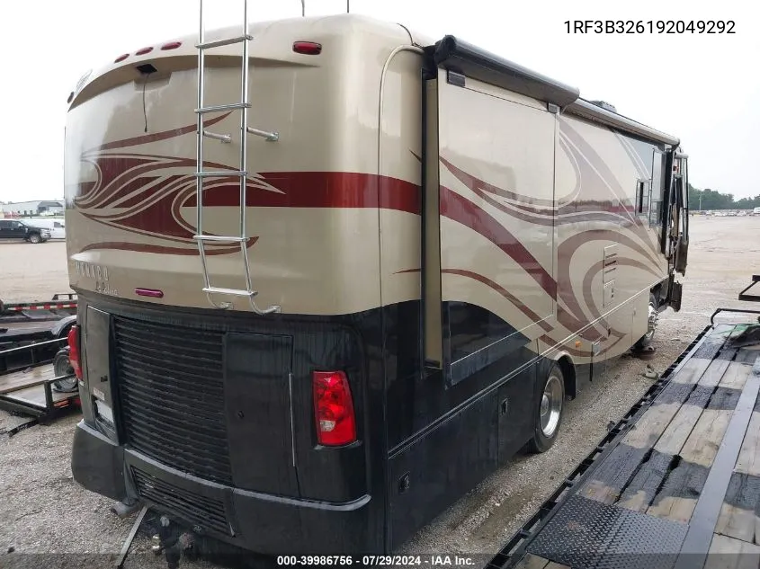 2009 Roadmaster Rail Straight Rail VIN: 1RF3B326192049292 Lot: 39986756