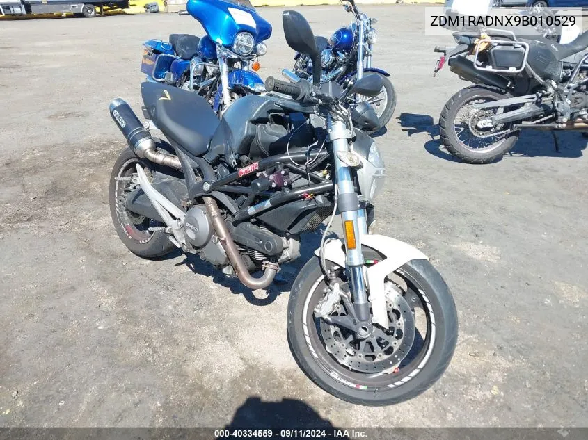 2009 Ducati Monster 696 VIN: ZDM1RADNX9B010529 Lot: 40334559