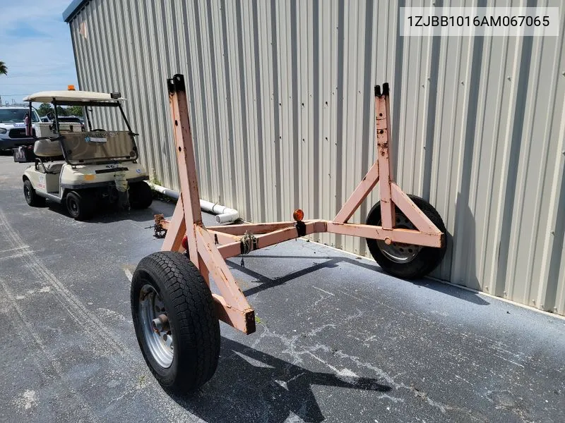 2010 Trailer Water-Land VIN: 1ZJBB1016AM067065 Lot: 40351052