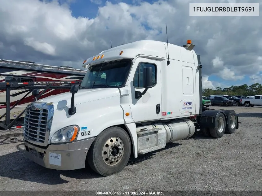 1FUJGLDR8DLBT9691 2013 Freightliner Cascadia 125