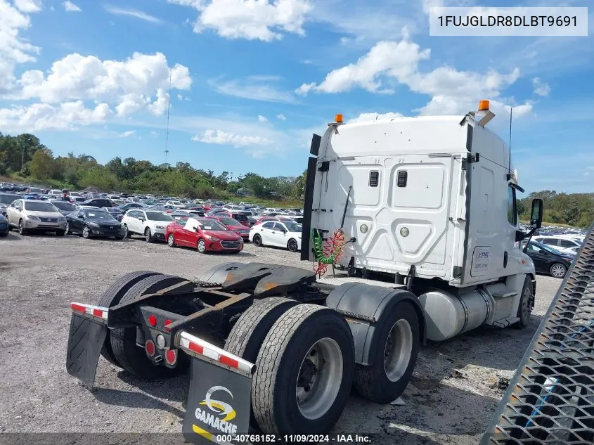 1FUJGLDR8DLBT9691 2013 Freightliner Cascadia 125