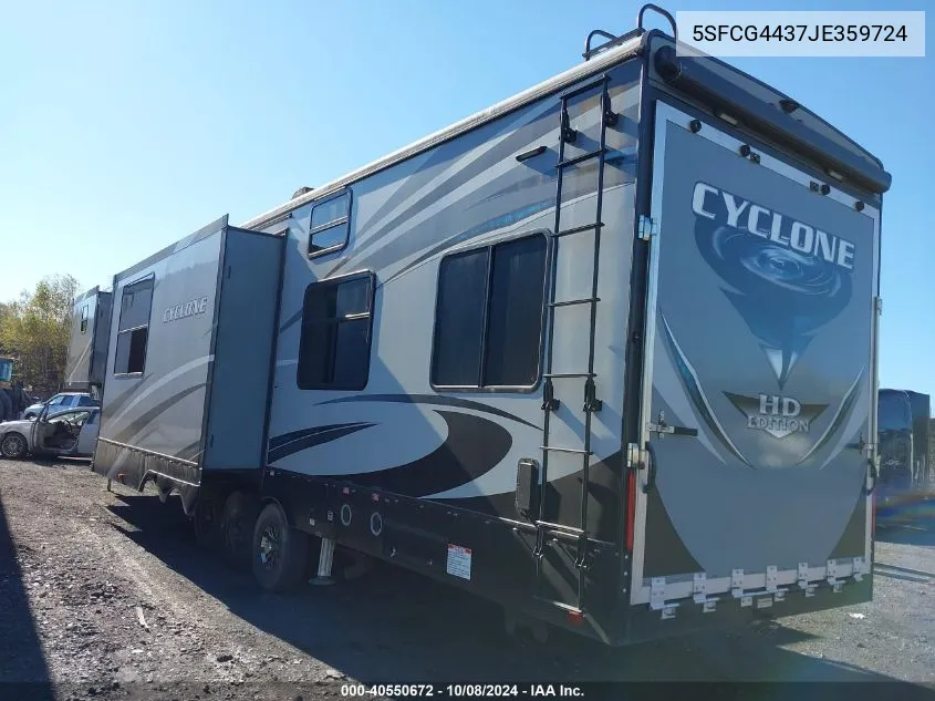 2018 Cyclone 4005 VIN: 5SFCG4437JE359724 Lot: 40550672