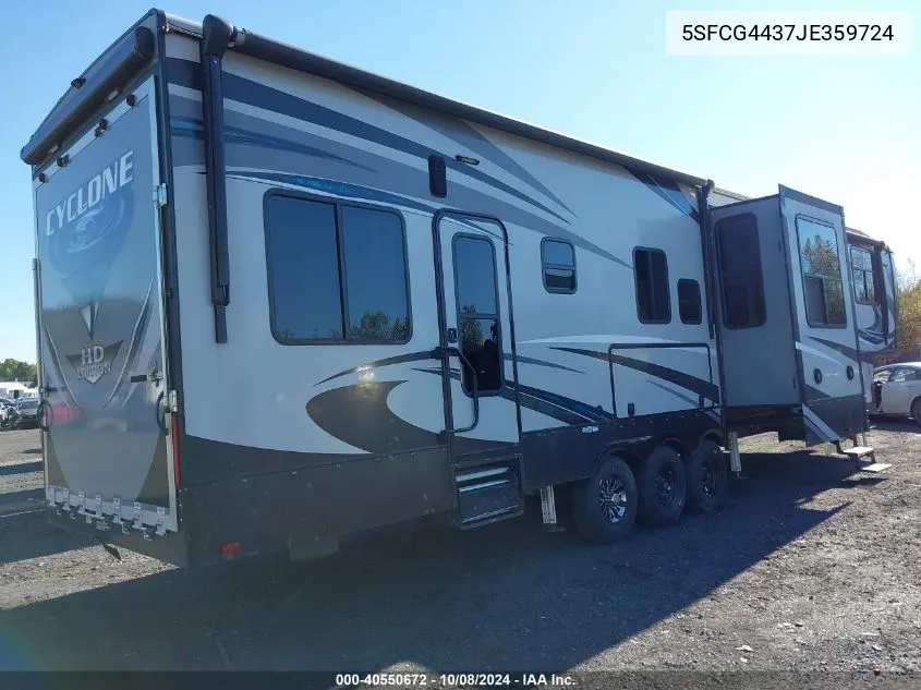 2018 Cyclone 4005 VIN: 5SFCG4437JE359724 Lot: 40550672