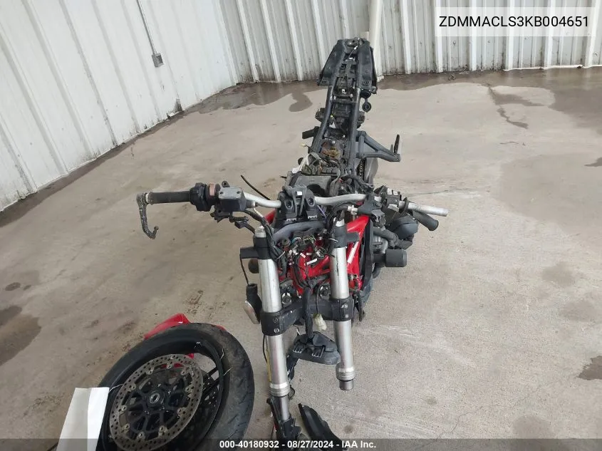 2019 Ducati Monster 821 VIN: ZDMMACLS3KB004651 Lot: 40180932