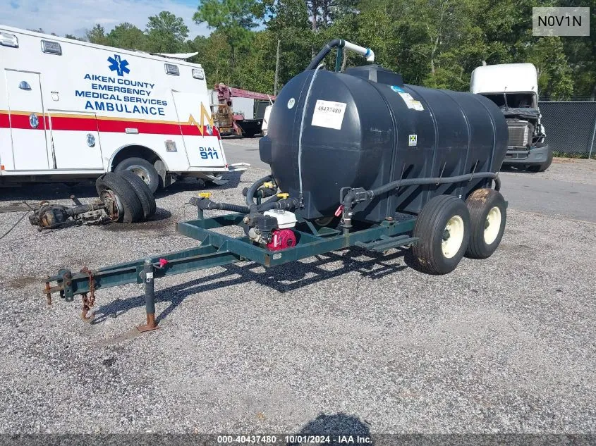 N0V1N 2020 H&H Farm Machine Co. Tanker Trailer #2498