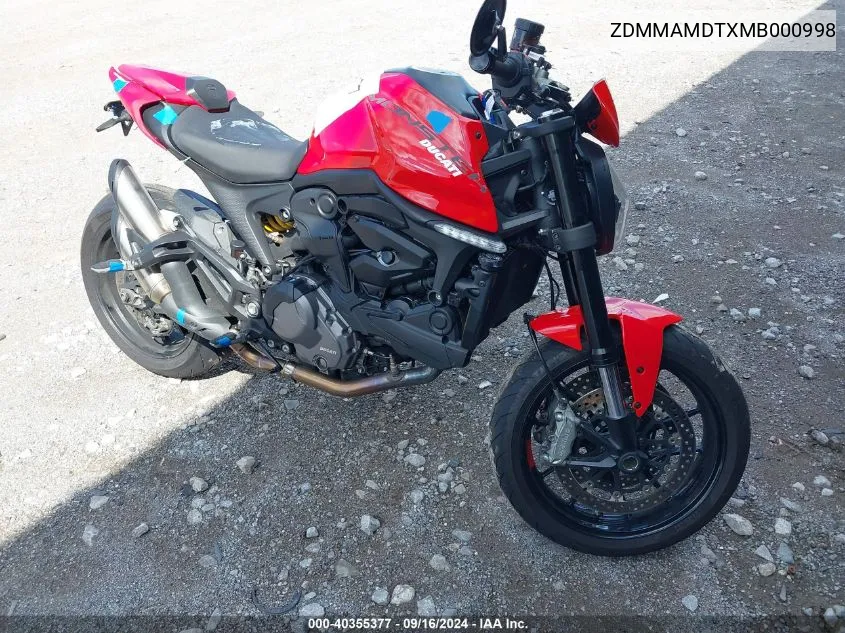 2021 Ducati Monster VIN: ZDMMAMDTXMB000998 Lot: 40355377