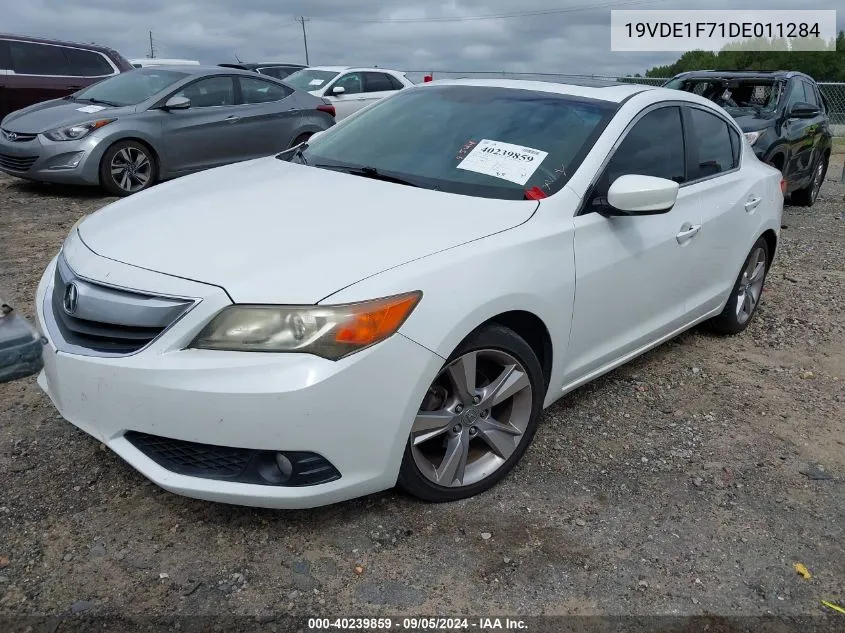 2013 Acura Ilx 2.0L VIN: 19VDE1F71DE011284 Lot: 40239859