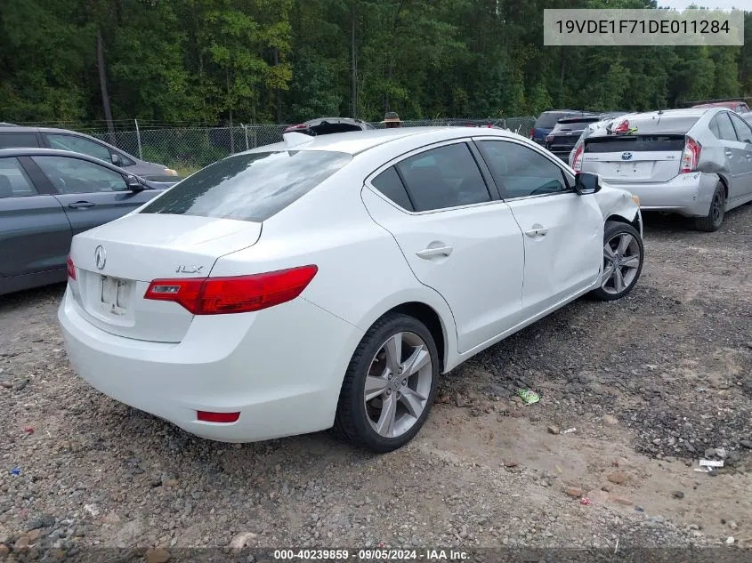 2013 Acura Ilx 2.0L VIN: 19VDE1F71DE011284 Lot: 40239859