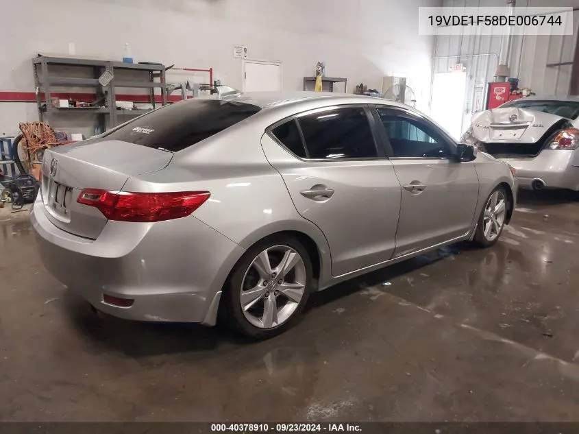 2013 Acura Ilx 2.0L VIN: 19VDE1F58DE006744 Lot: 40378910