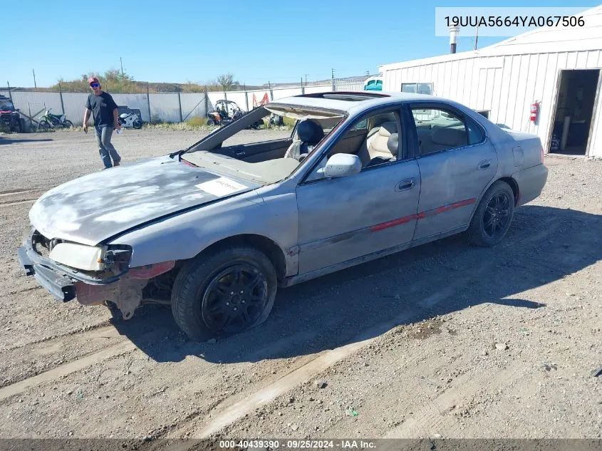 2000 Acura Tl 3.2 VIN: 19UUA5664YA067506 Lot: 40439390