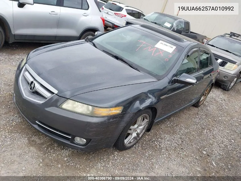 2007 Acura Tl 3.2 VIN: 19UUA66257A010992 Lot: 40306790