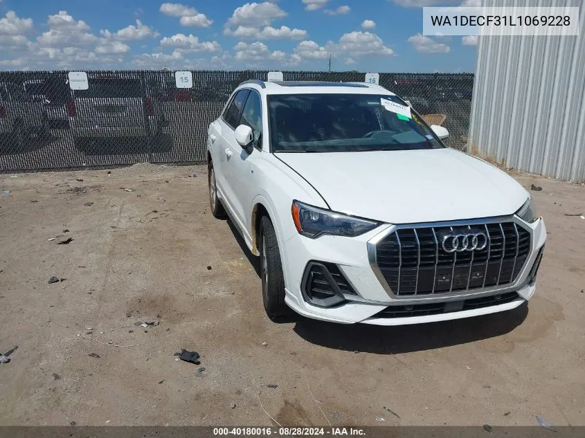 2020 Audi Q3 Premium 45 Tfsi S Line Quattro Tiptronic VIN: WA1DECF31L1069228 Lot: 40180016