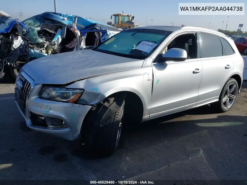 2010 Audi Q5 3.2 Premium VIN: WA1MKAFP2AA044738 Lot: 40529480