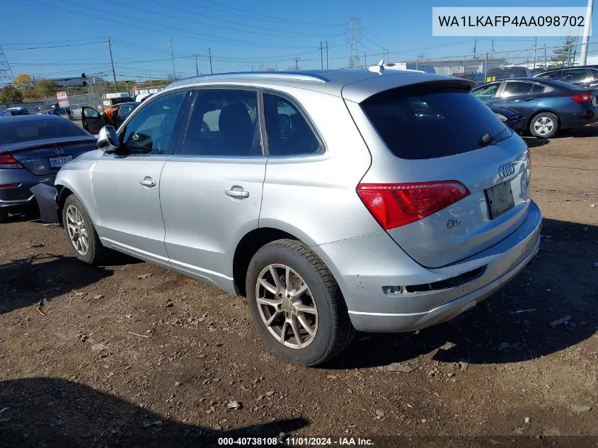 2010 Audi Q5 3.2 Premium VIN: WA1LKAFP4AA098702 Lot: 40738108