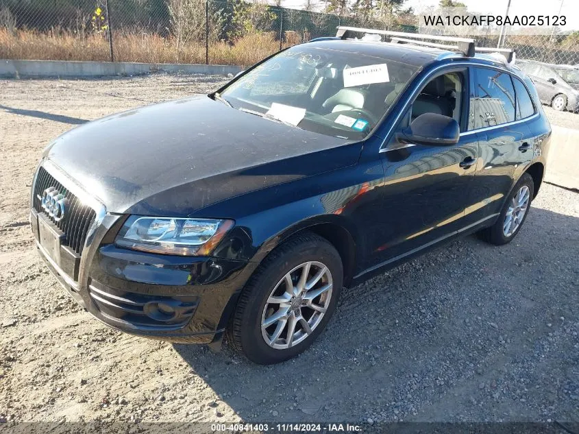 2010 Audi Q5 3.2 Premium VIN: WA1CKAFP8AA025123 Lot: 40841403