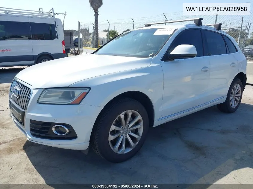 WA1LFAFP5EA028958 2014 Audi Q5 2.0T Premium