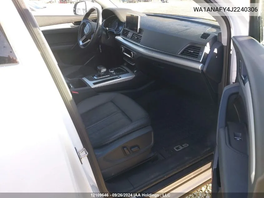 WA1ANAFY4J2240306 2018 Audi Q5