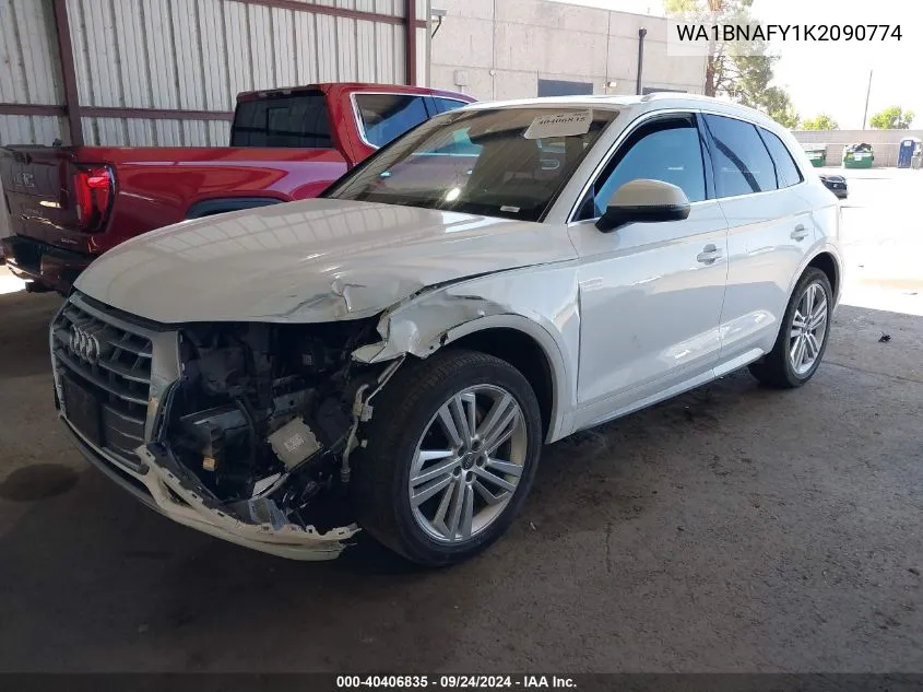 WA1BNAFY1K2090774 2019 Audi Q5 45 Premium