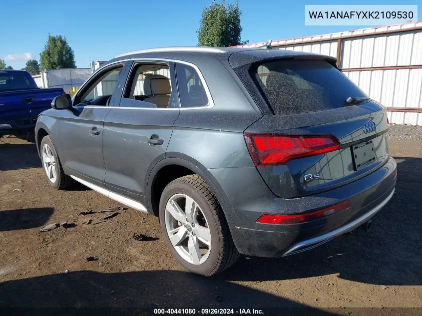 WA1ANAFYXK2109530 2019 Audi Q5 Premium