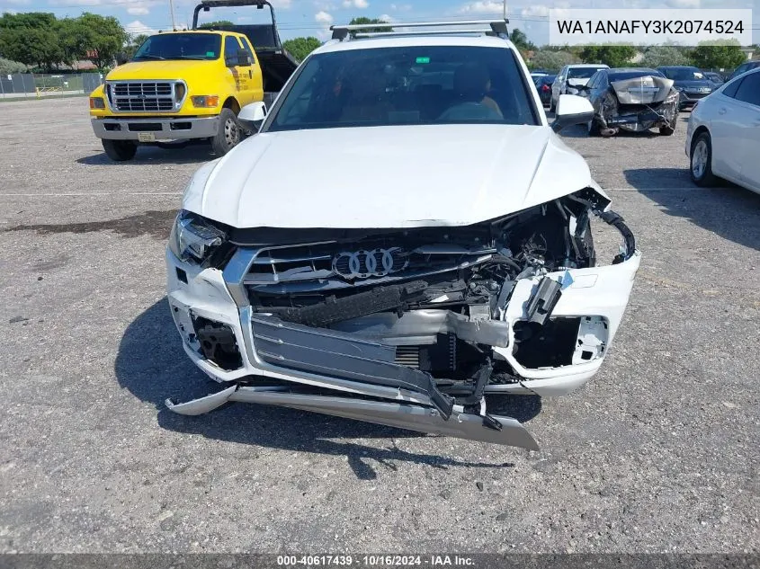 WA1ANAFY3K2074524 2019 Audi Q5 45 Premium