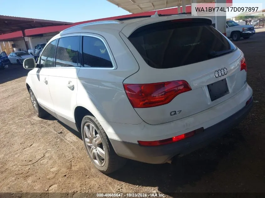 2007 Audi Q7 3.6 Premium VIN: WA1BY74L17D097897 Lot: 40685647