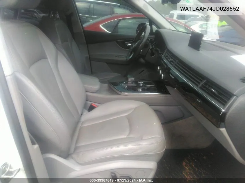 WA1LAAF74JD028652 2018 Audi Q7 3.0T Premium