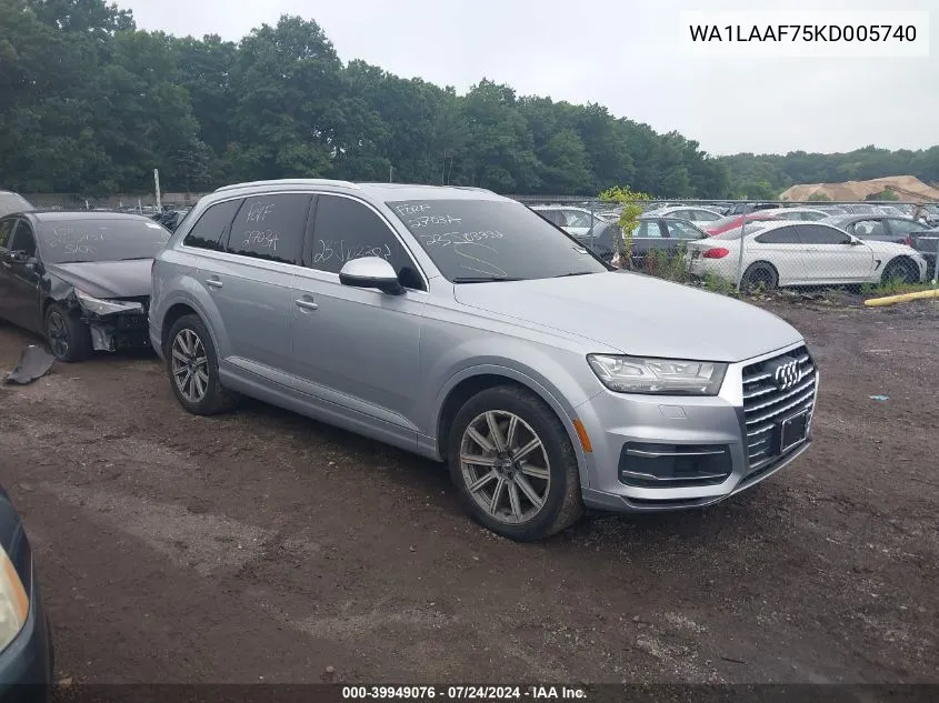 WA1LAAF75KD005740 2019 Audi Q7 55 Premium/55 Se Premium