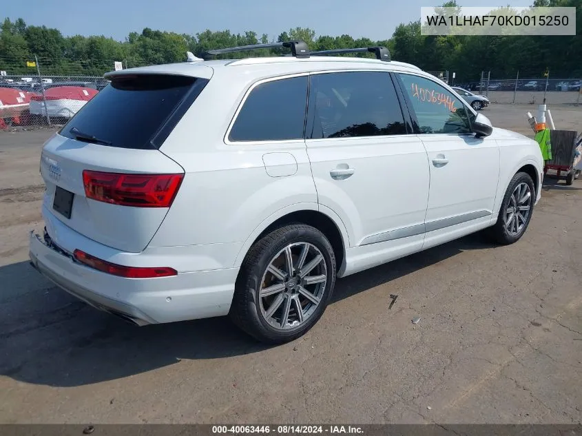 WA1LHAF70KD015250 2019 Audi Q7 45 Premium/45 Se Premium