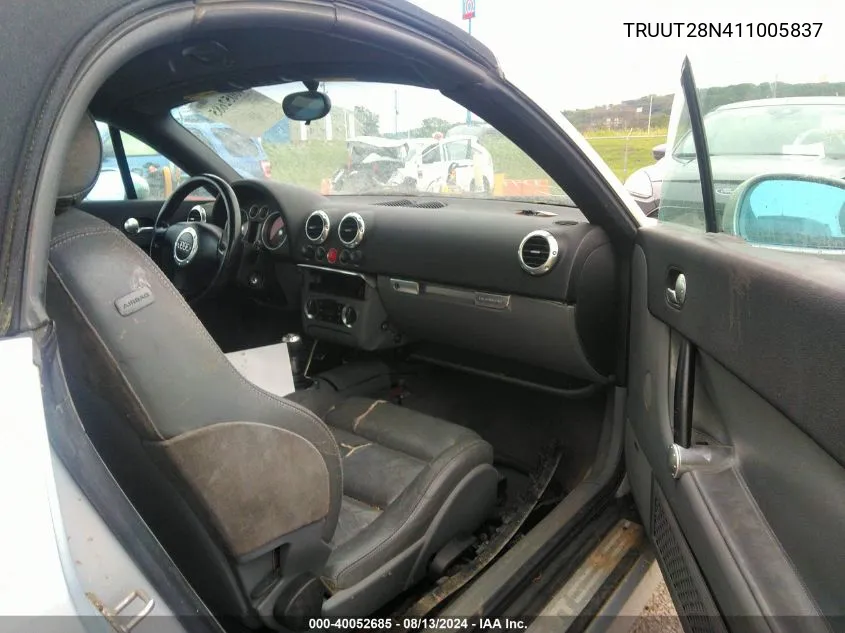 TRUUT28N411005837 2001 Audi Tt