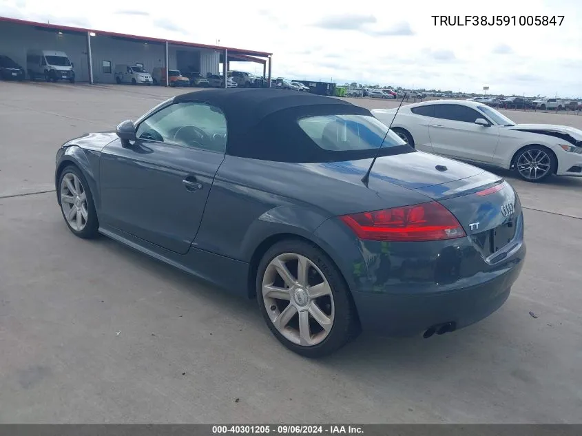 TRULF38J591005847 2009 Audi Tt 2.0T