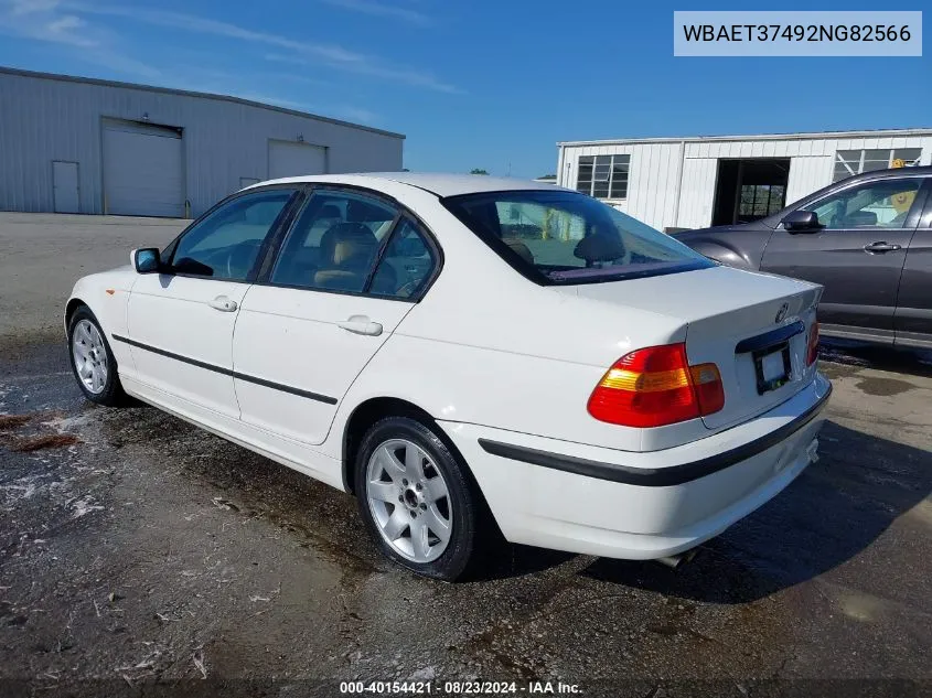 2002 BMW 325 I VIN: WBAET37492NG82566 Lot: 40154421